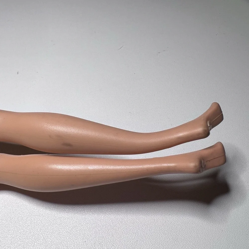 Barbie Waving Hand Doll 1966 Brunette Articulated Arms Nude‎